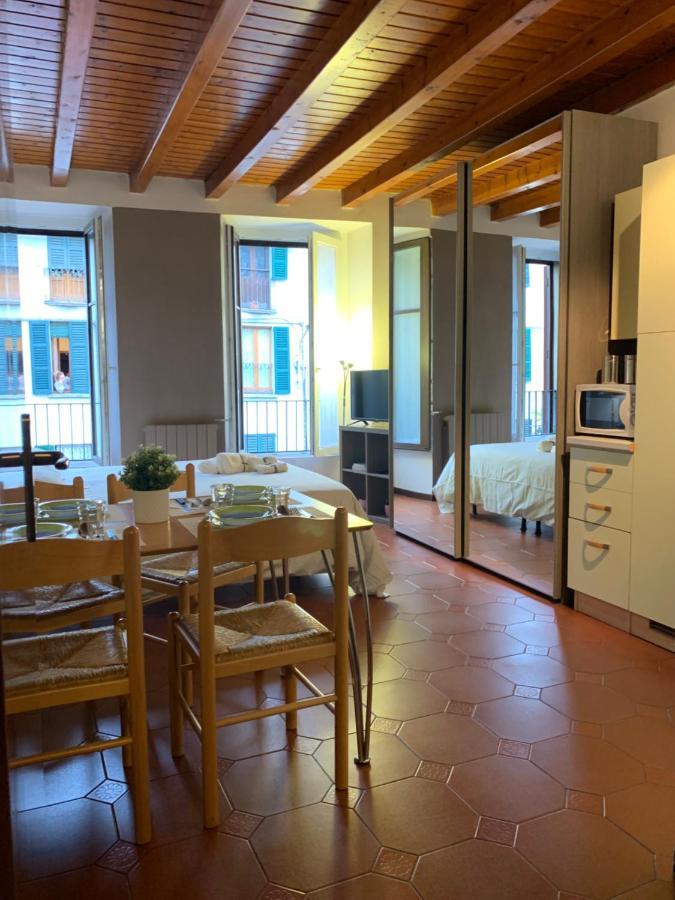 Studio Apartment Una Finestra Su Комо Экстерьер фото